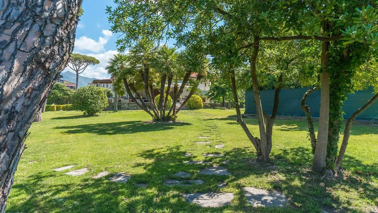 Il Renzito 8, Emma Villas Massa  Massa (Tuscany)